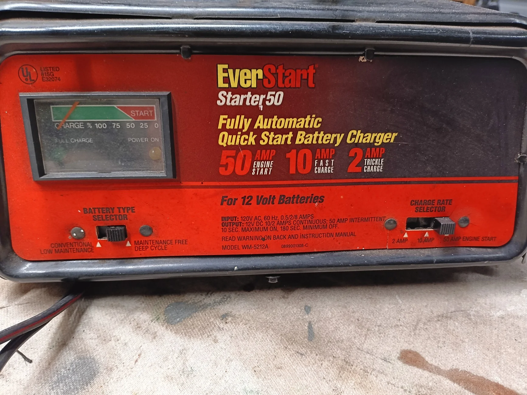 Jeep Wrangler JL battery charger 20251122_114149