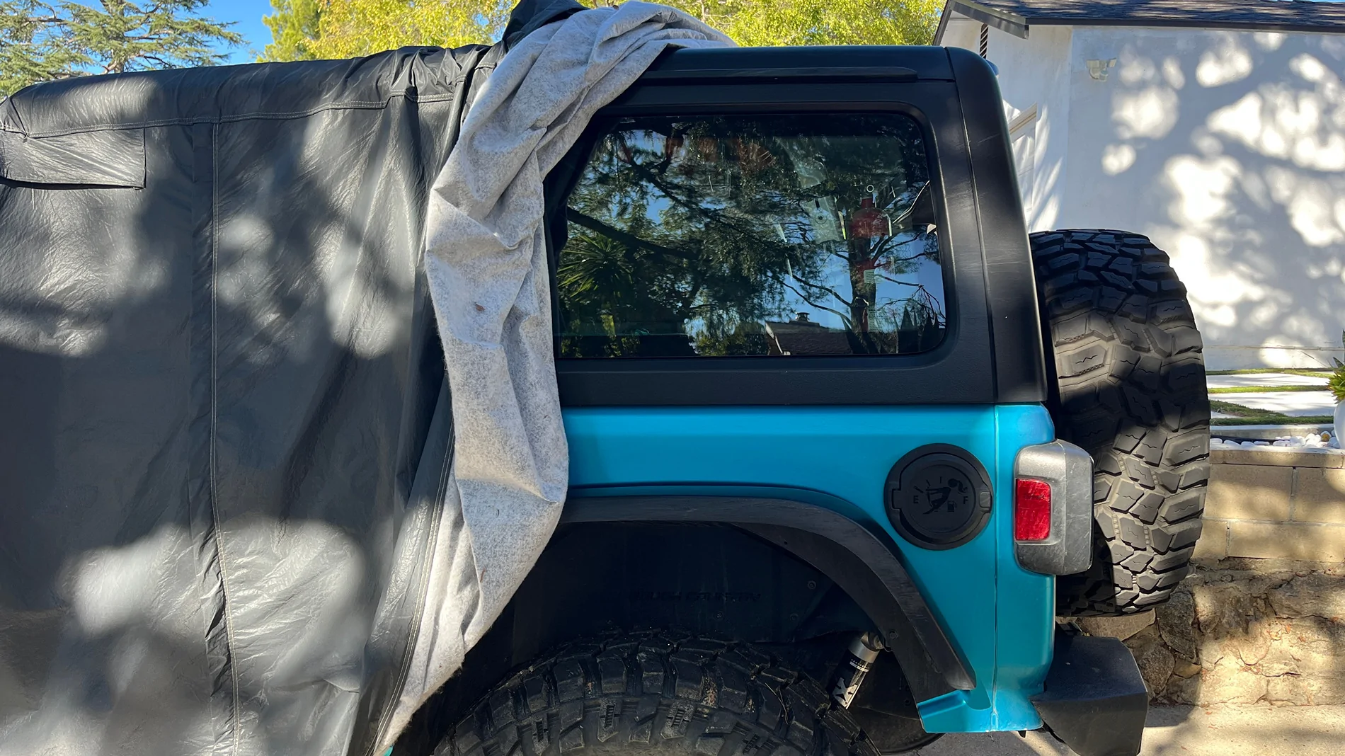 Jeep Wrangler JL Scratched Hard Top IMG_0717