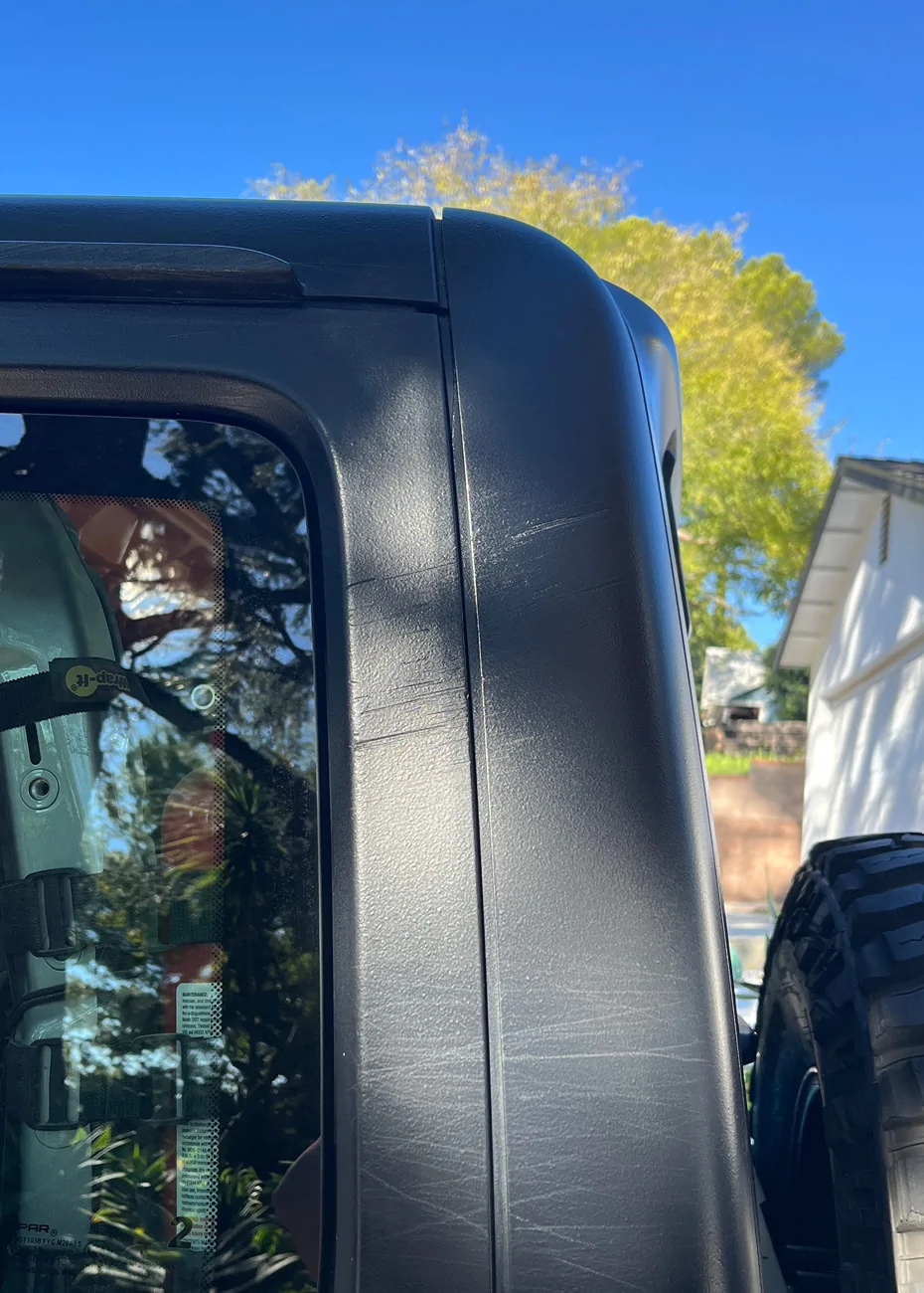 Jeep Wrangler JL Scratched Hard Top IMG_0718