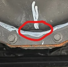 Jeep Wrangler JL White line marking on front differential? 1764109116714-hh