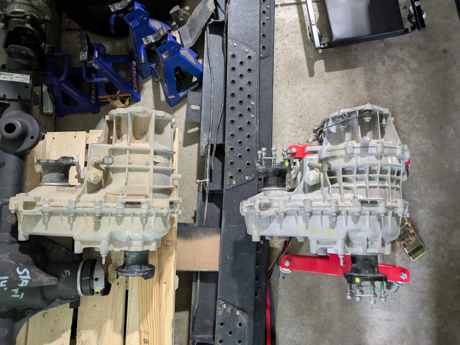 Jeep Wrangler JL Transfer case - 6-speed manual vs 8-speed automatic 1764167127887-tq