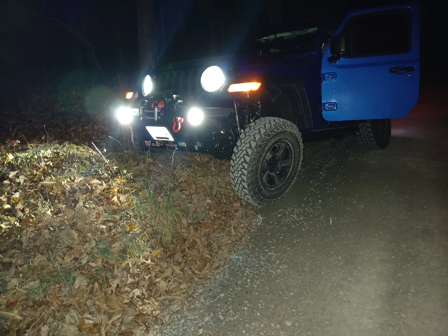 Jeep Wrangler JL Solo Night Run cut short. 20251127_183141