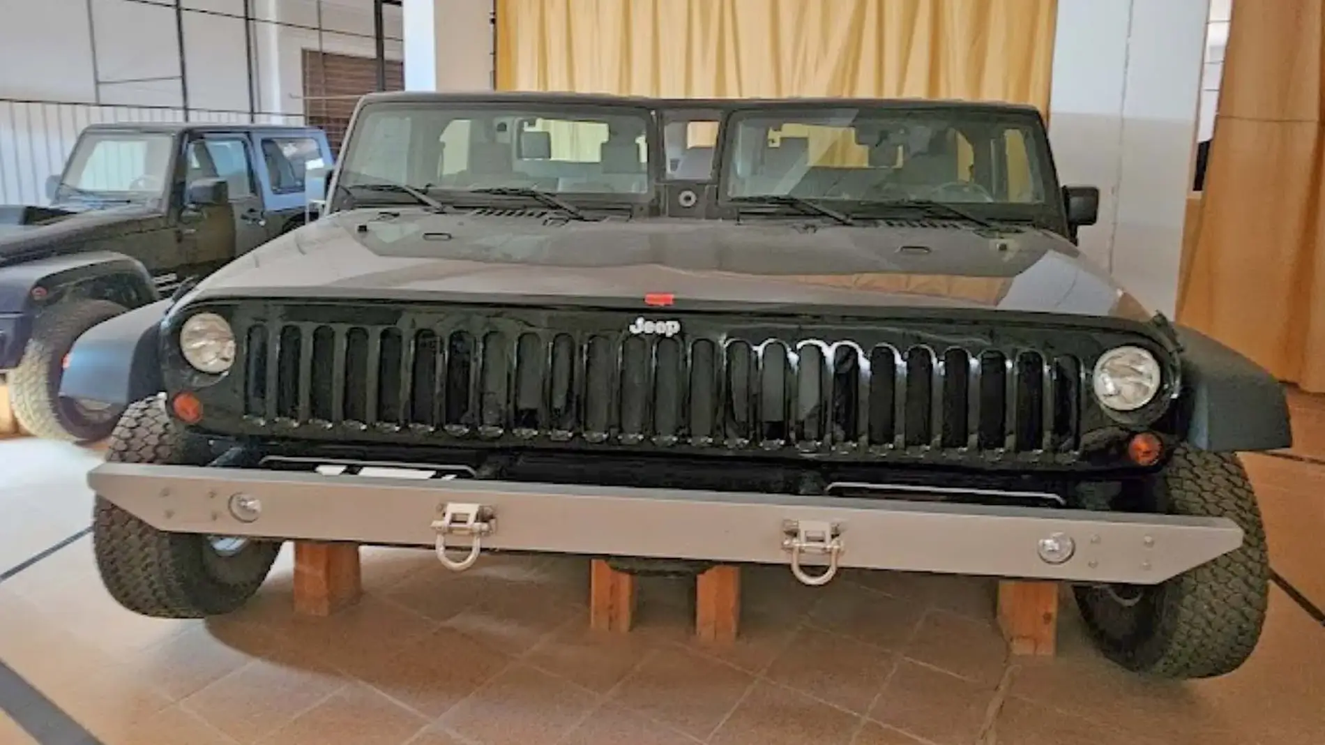 Which Jeep Wrangler Has The Most Legroom: Ultimate Comfort Guide
