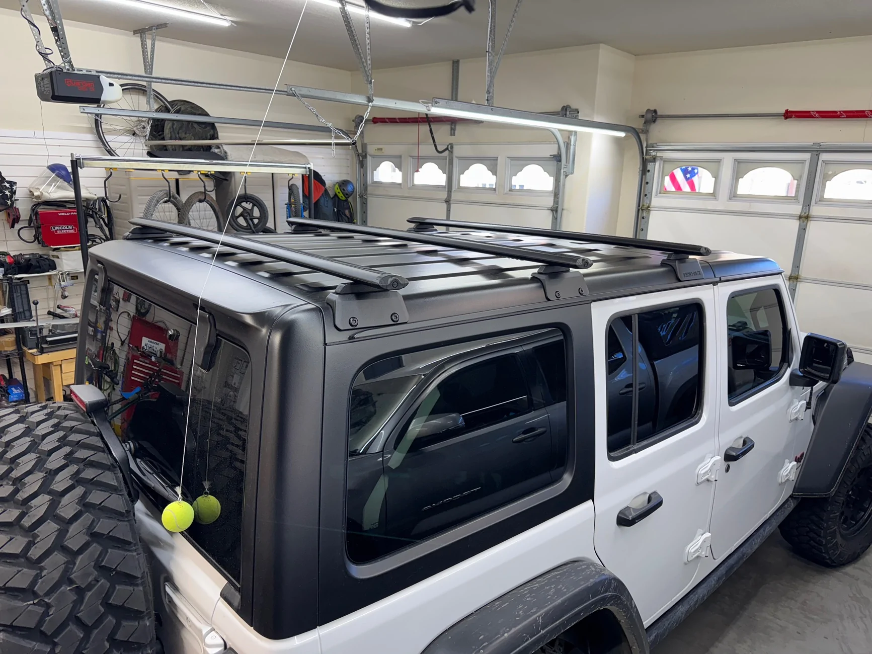 Jeep Wrangler JL Rhino Rack Backbone with universal crossbars? IMG_1250