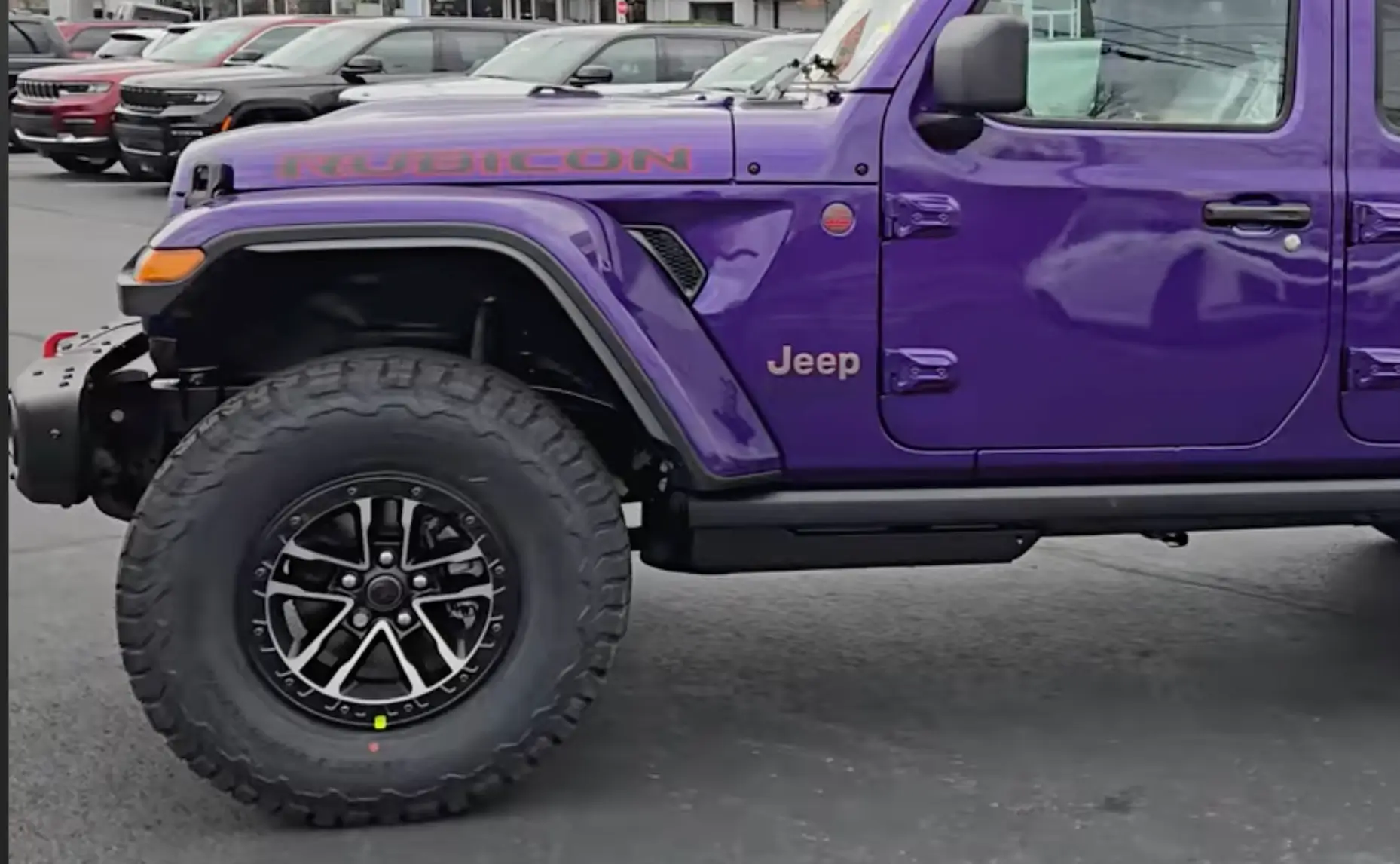 Jeep Wrangler JL 2026 model year frame bracket change Screenshot 2025-12-03 at 5.36.03 PM