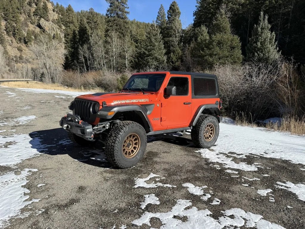 Jeep Wrangler JL Tops off 2 door pics! 7B1C726D-36EF-4B38-AE42-49F9152CB58E_1_105_c