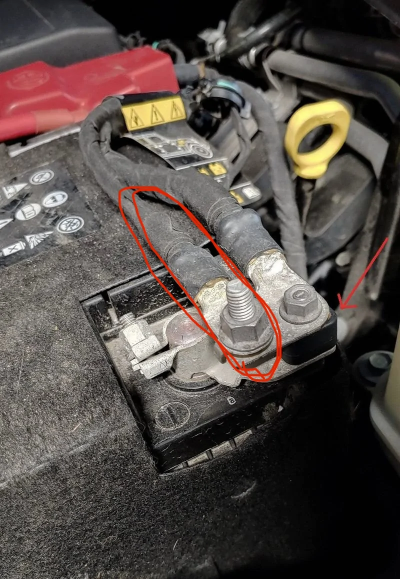 Jeep Wrangler JL AUX Delete getting cancelled by accessory ground IMG_0481