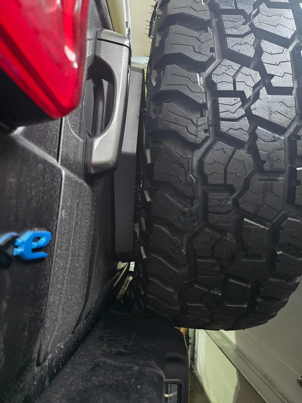 Jeep Wrangler JL Moving Teraflex Alpha carrier INWARD? 20251207_094345