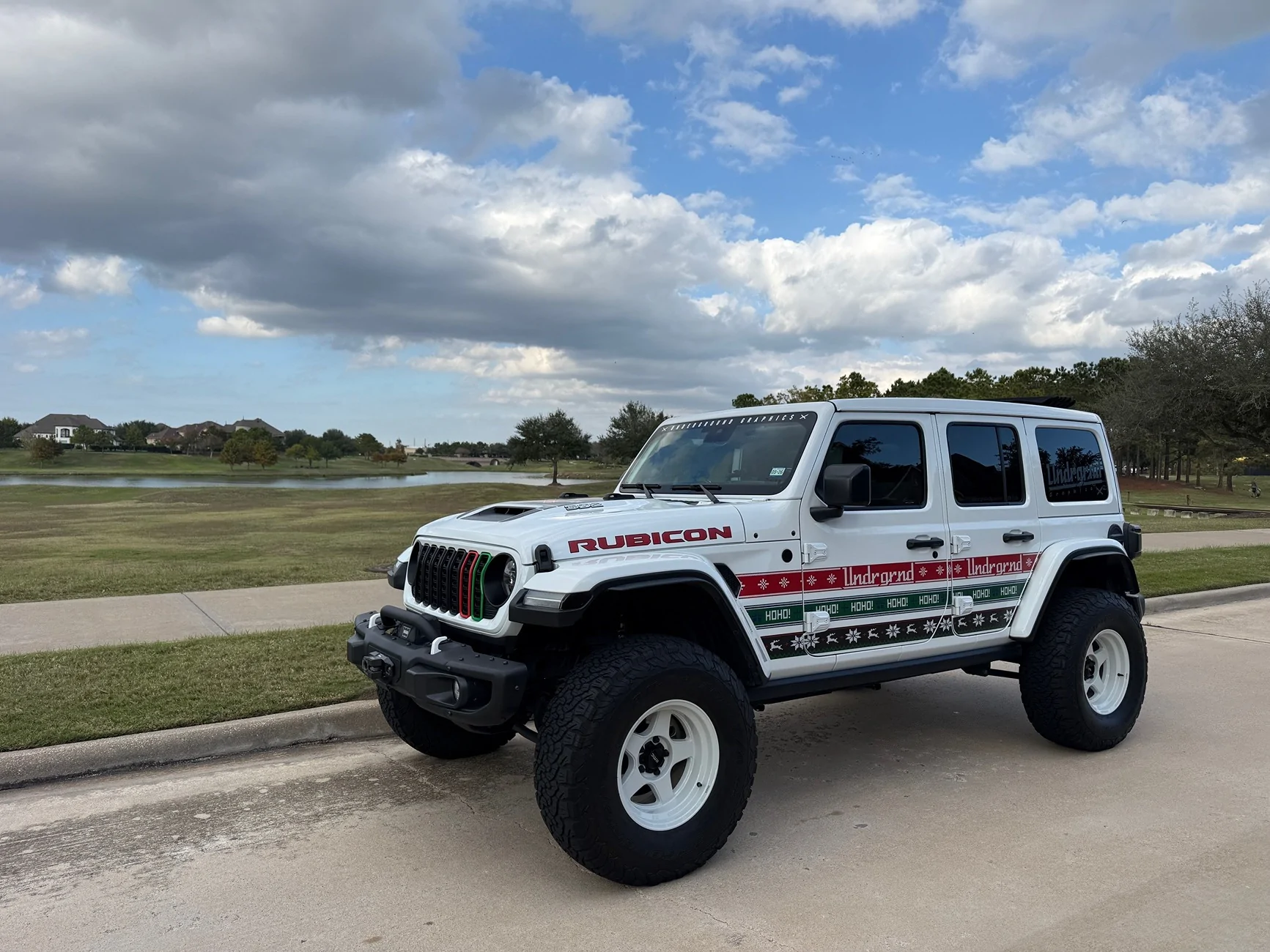 Jeep Wrangler JL Underground Graphics 392 does it's first X-mas theme Greg JL X-mas 01