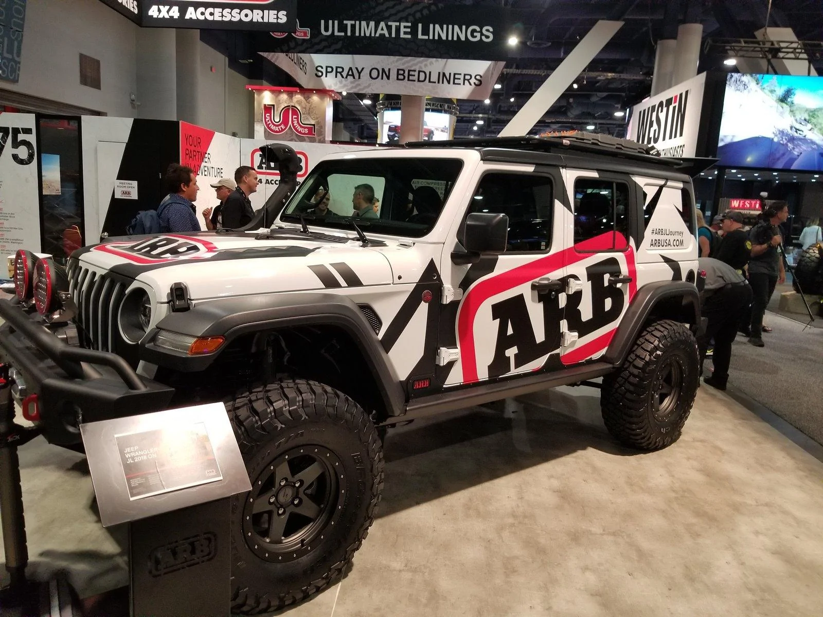 Jeep Wrangler JL SEMA photo thread. 20181030_135527