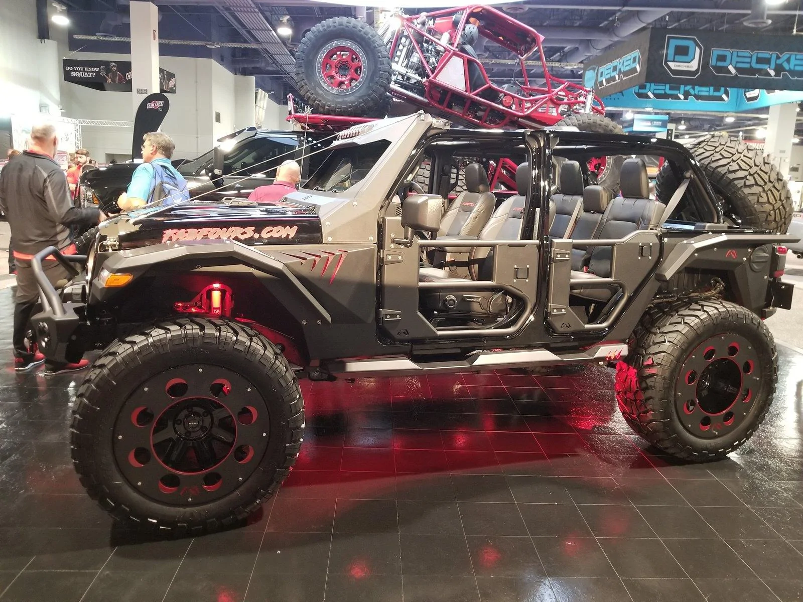 Jeep Wrangler JL SEMA photo thread. 20181030_151336