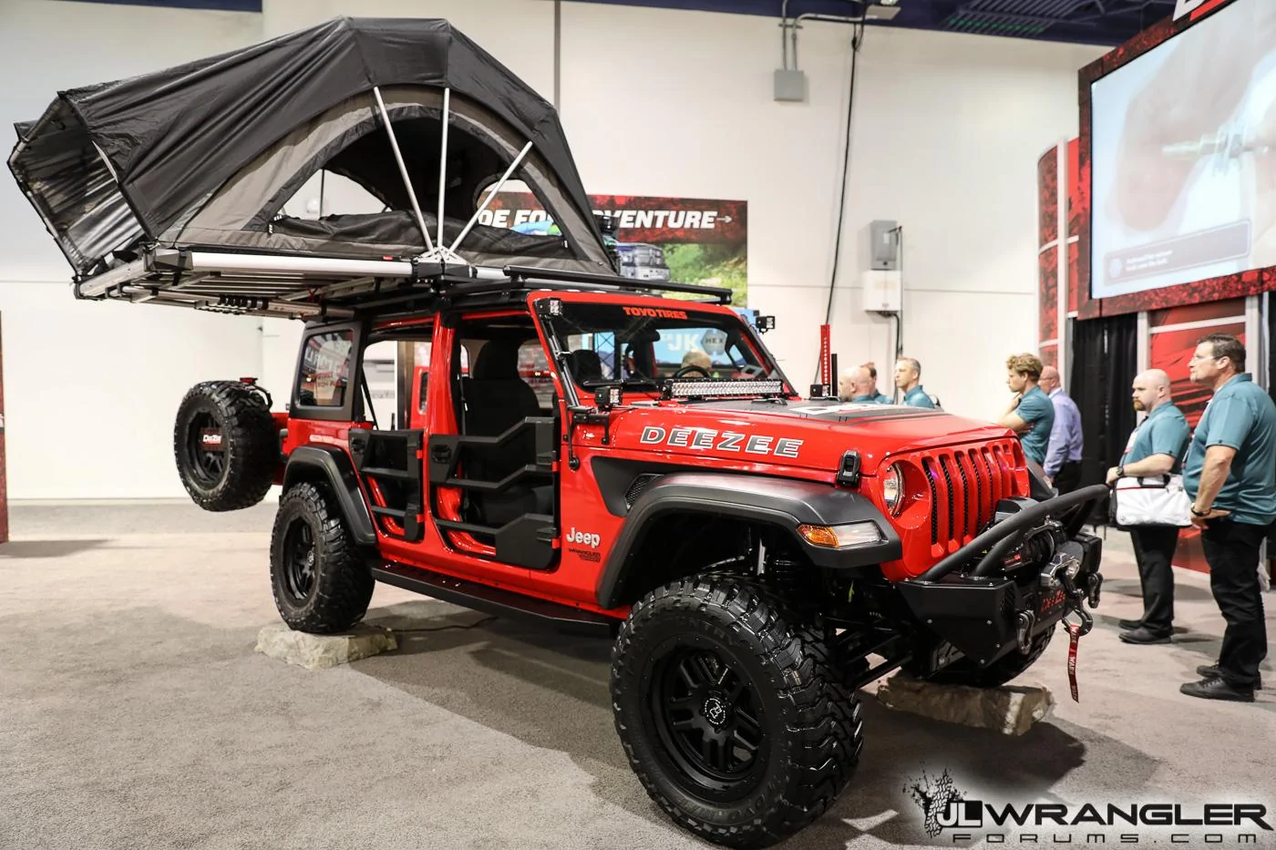 Jeep Wrangler JL Dee Zee JL Wrangler Products & Build [SEMA 2018 - JLWF Coverage] Dee-Zee-JL-Wrangler-SEMA-2018-4