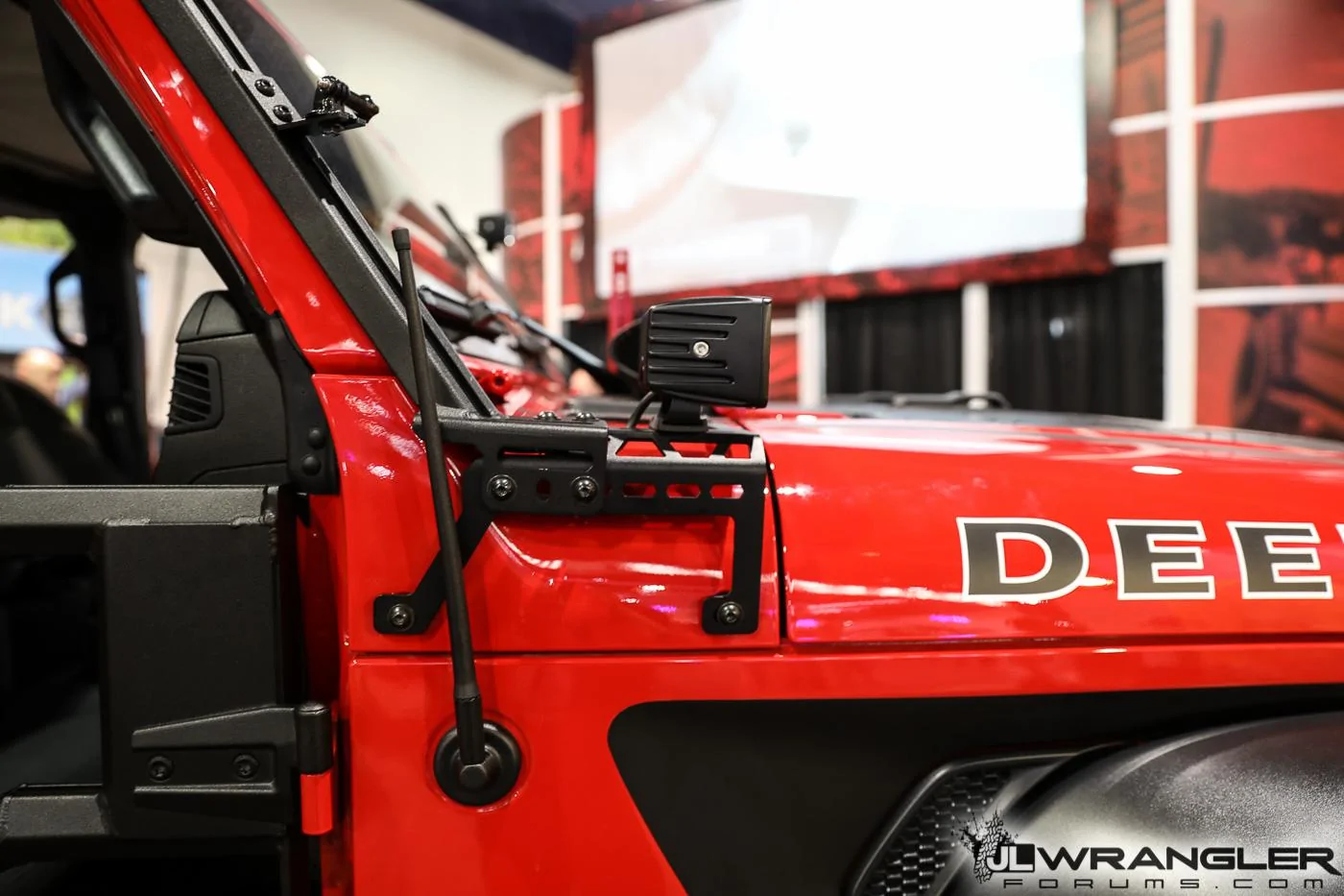 Jeep Wrangler JL Dee Zee JL Wrangler Products & Build [SEMA 2018 - JLWF Coverage] Dee-Zee-JL-Wrangler-SEMA-2018-7