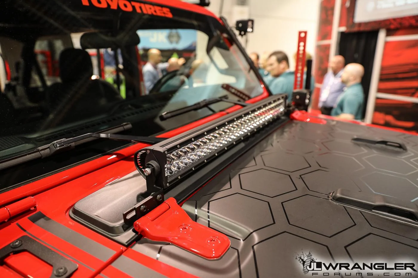 Jeep Wrangler JL Dee Zee JL Wrangler Products & Build [SEMA 2018 - JLWF Coverage] Dee-Zee-JL-Wrangler-SEMA-2018-8