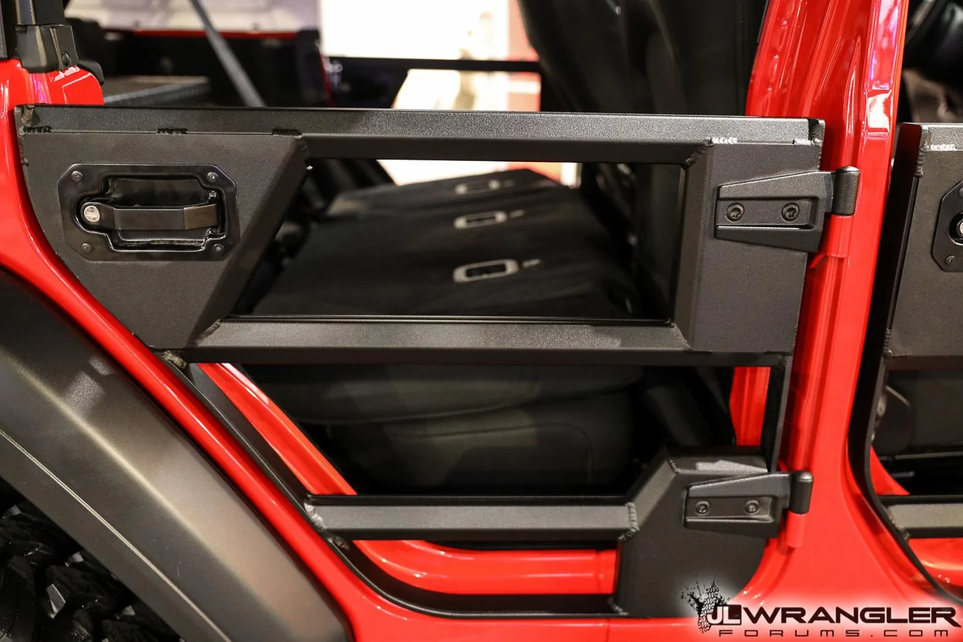 Jeep Wrangler JL Dee Zee JL Wrangler Products & Build [SEMA 2018 - JLWF Coverage] Dee-Zee-JL-Wrangler-SEMA-2018-12