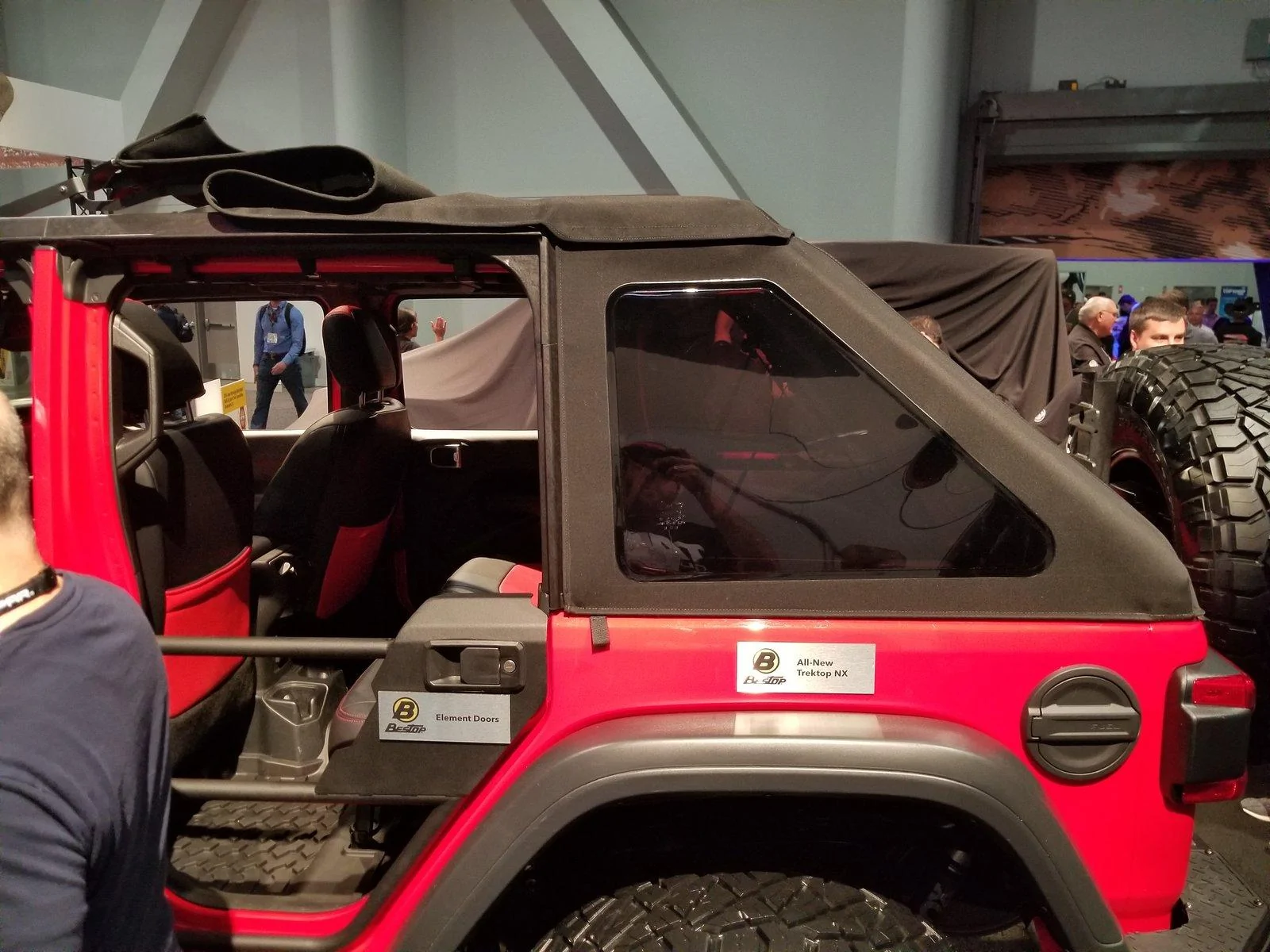 Jeep Wrangler JL SEMA photo thread. 20181030_134546