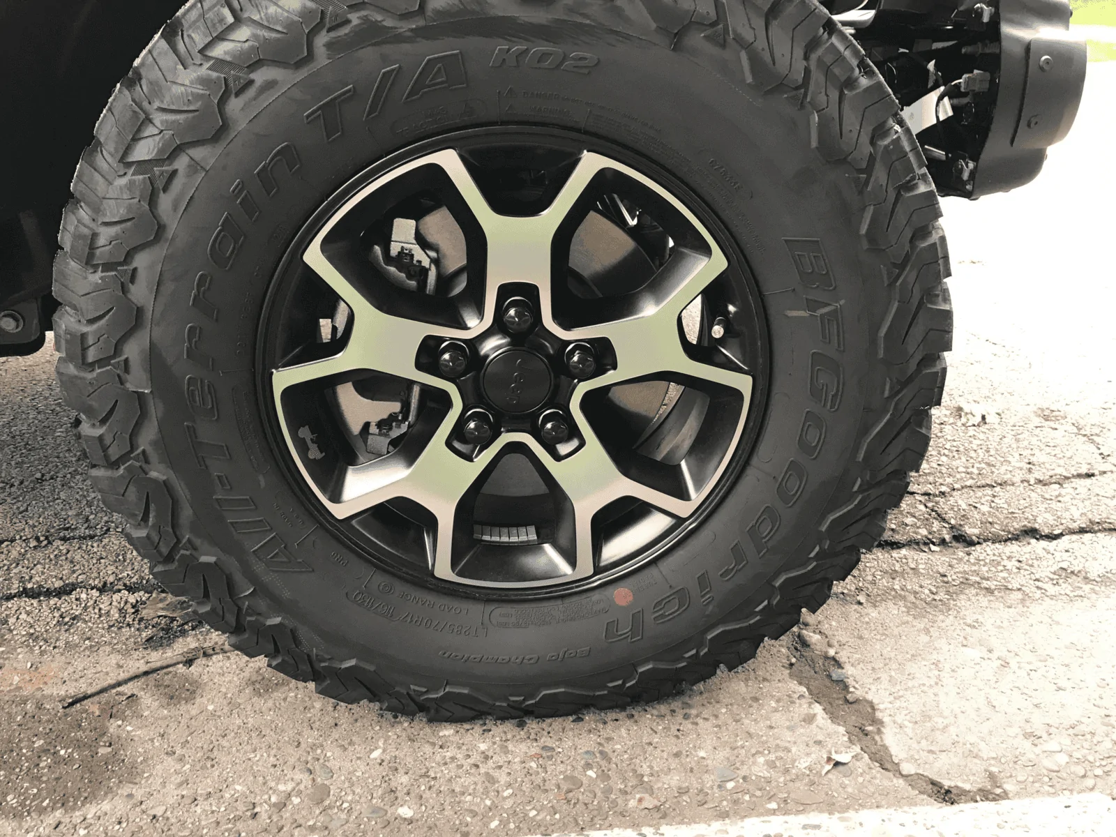 stock rim +.webp