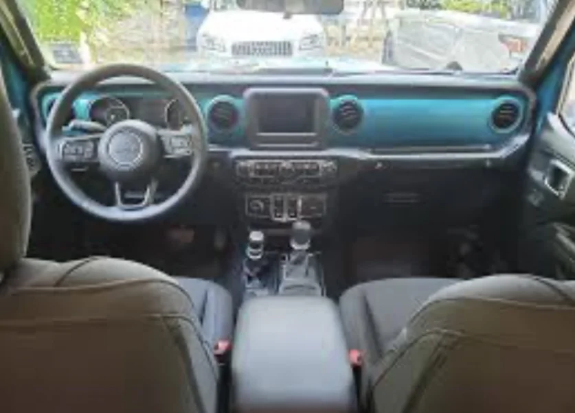 Jeep Wrangler JL Heated Seats and Dash Panels IMG_2915