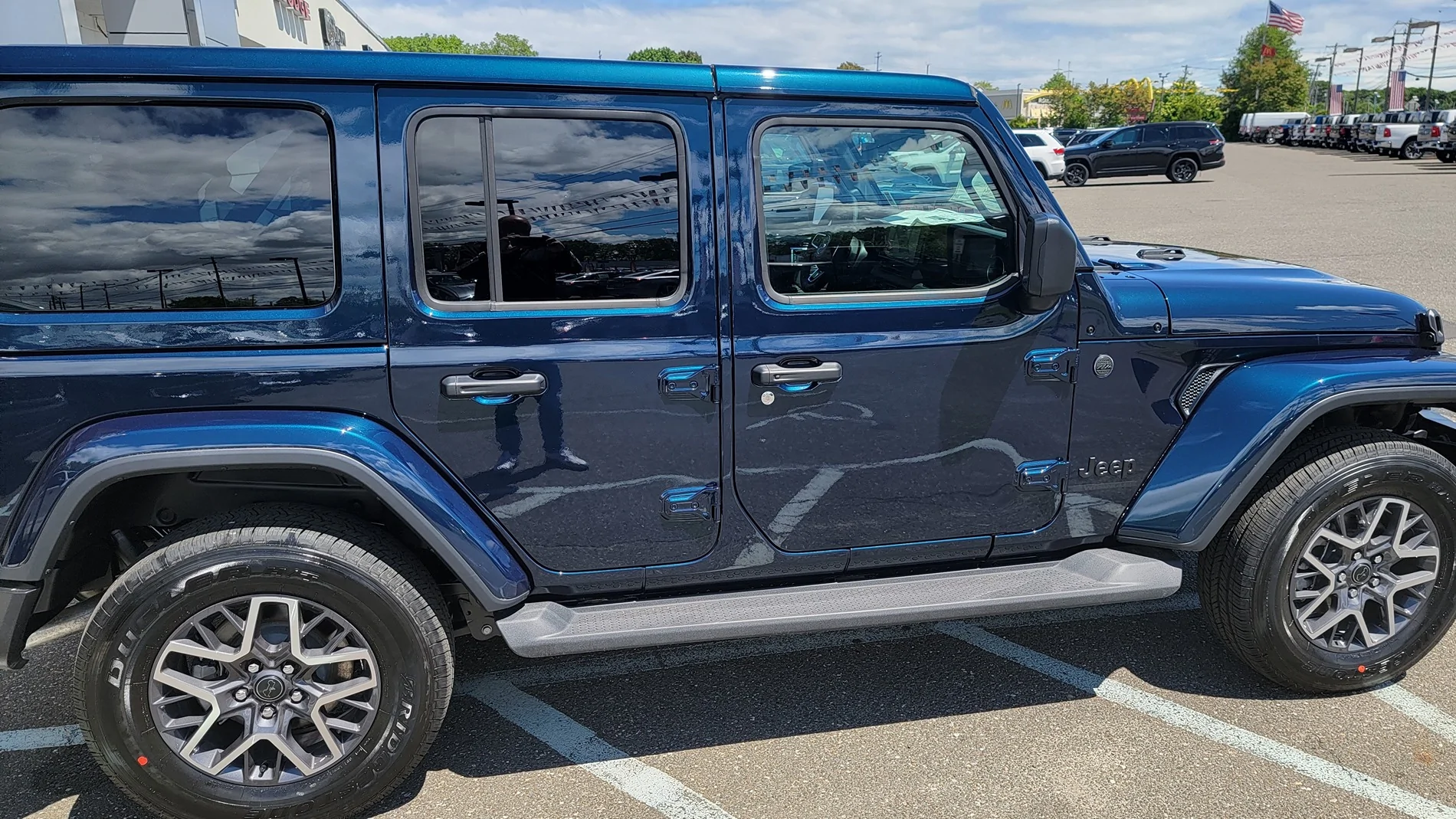 Jeep Wrangler JL Fathom Blue Jeep 2