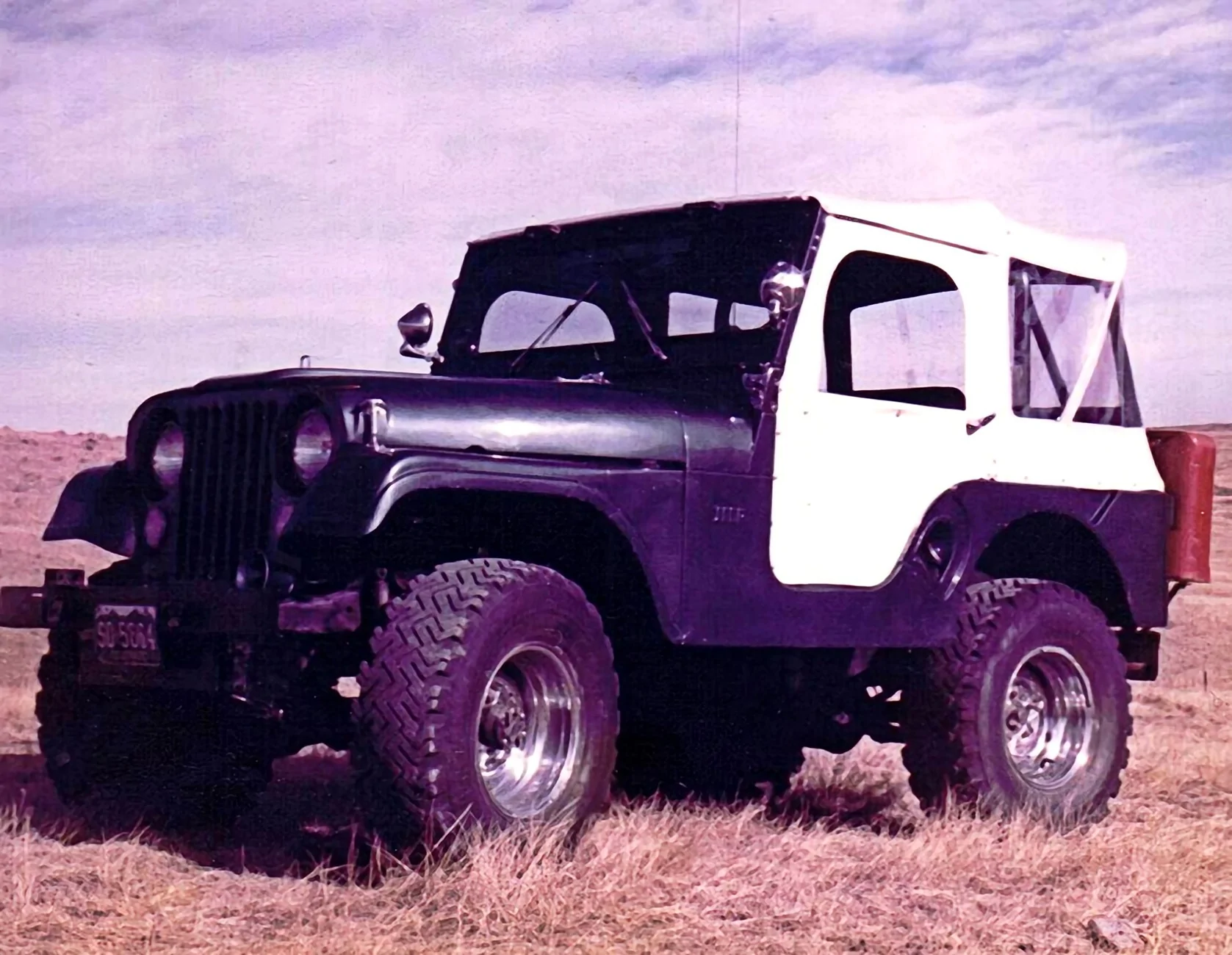 Jeep Wrangler JL 2 Door Soft Top 1983_001_Marks_Jeep__CO