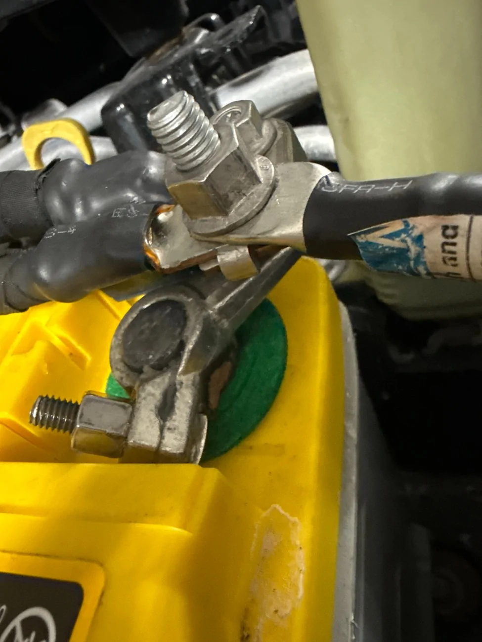 Jeep Wrangler JL 2018 JLUR ESS Electrical/Battery Issue pic on
