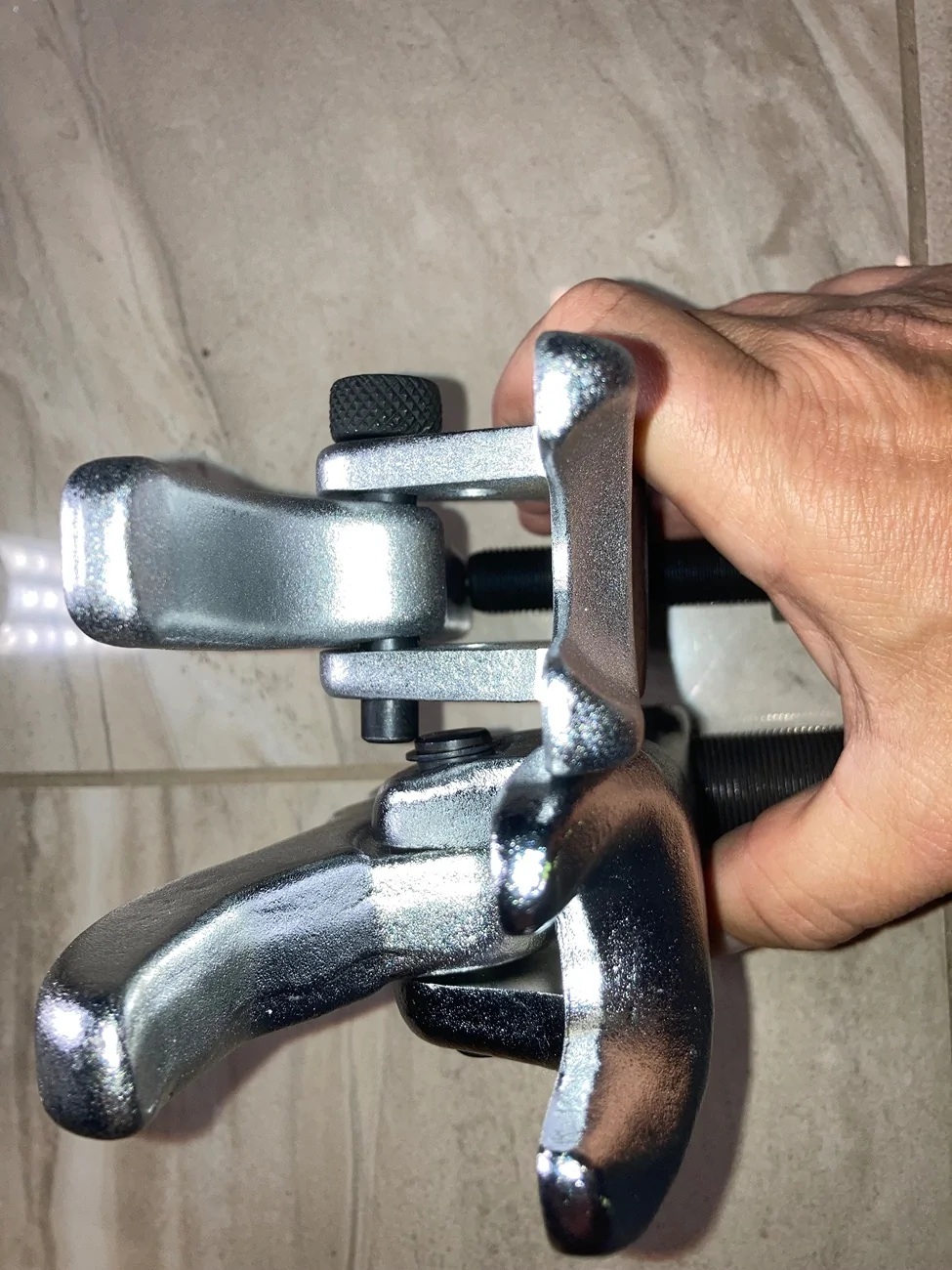 Jeep Wrangler JL Is this drag link rod end loose IMG_5574