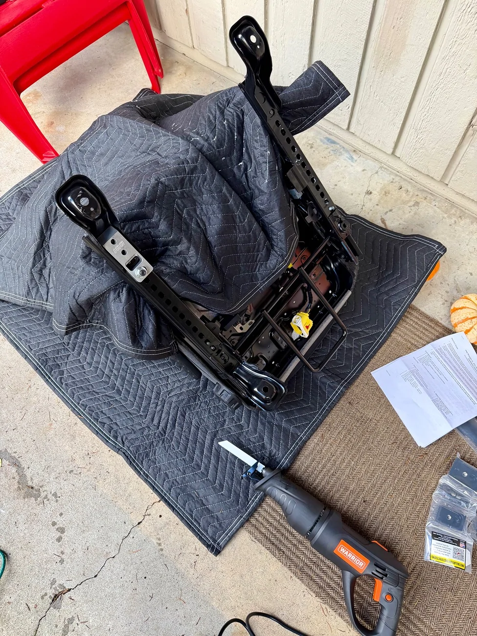 Jeep Wrangler JL DesertDoesIt Seat Slammers + Seat Jackers installed in 2025 JLU Sport S IMG_2410