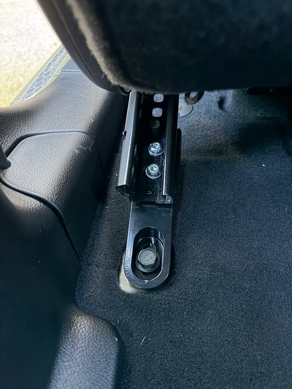 Jeep Wrangler JL DesertDoesIt Seat Slammers + Seat Jackers installed in 2025 JLU Sport S IMG_2425