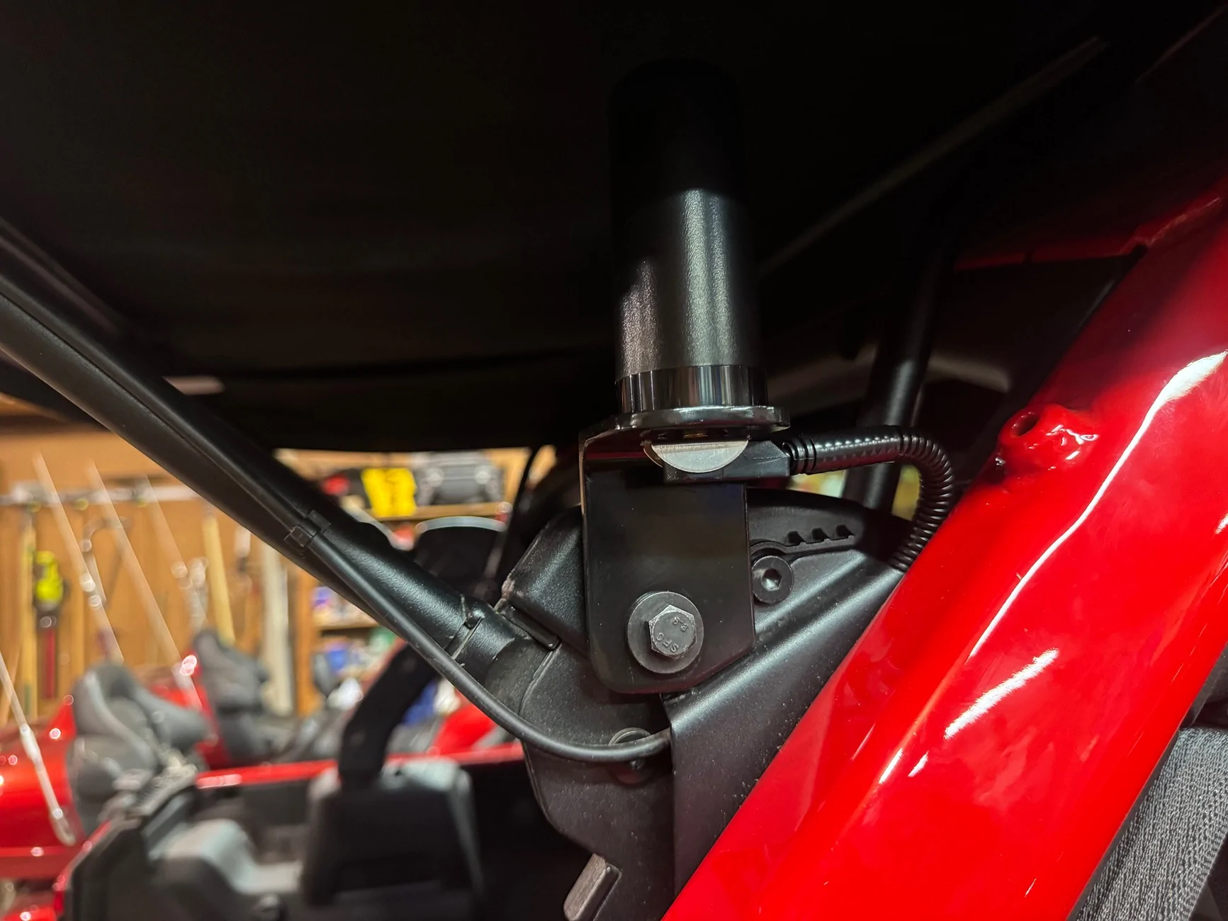 Jeep Wrangler JL GMRS antenna mount on third brake light IMG_4778