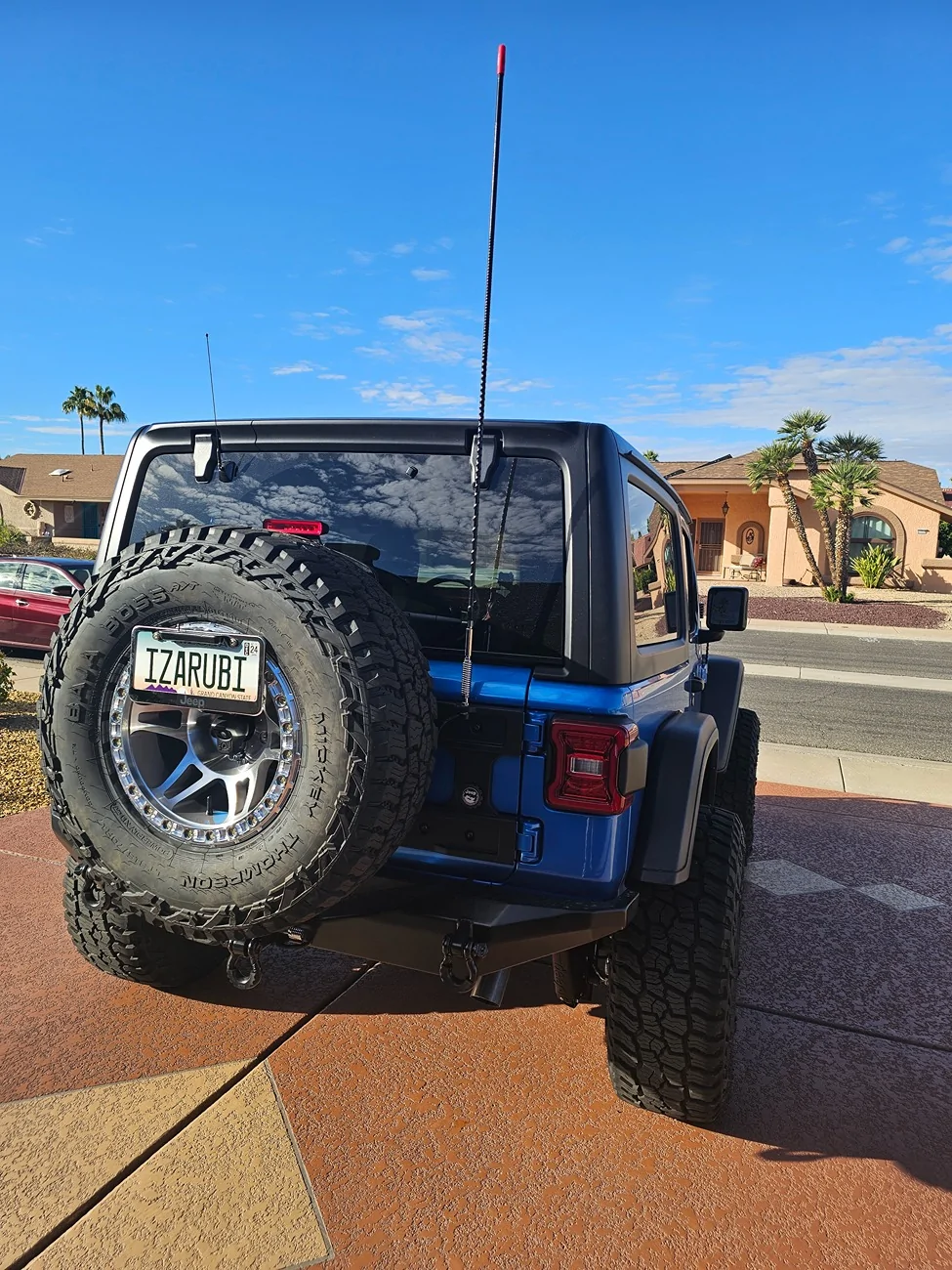 Jeep Wrangler JL Midland MXT275 GMRS Radio - clean install DIY on 2025 4 door Rubicon 20240131_094019