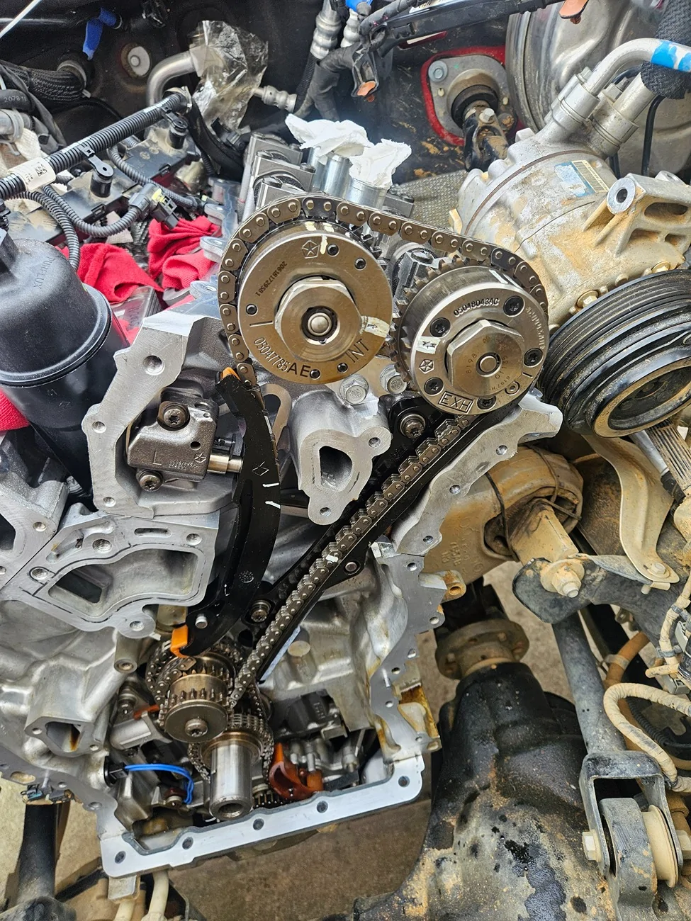 Jeep Wrangler JL head gasket swap after P0301 code 1000169912