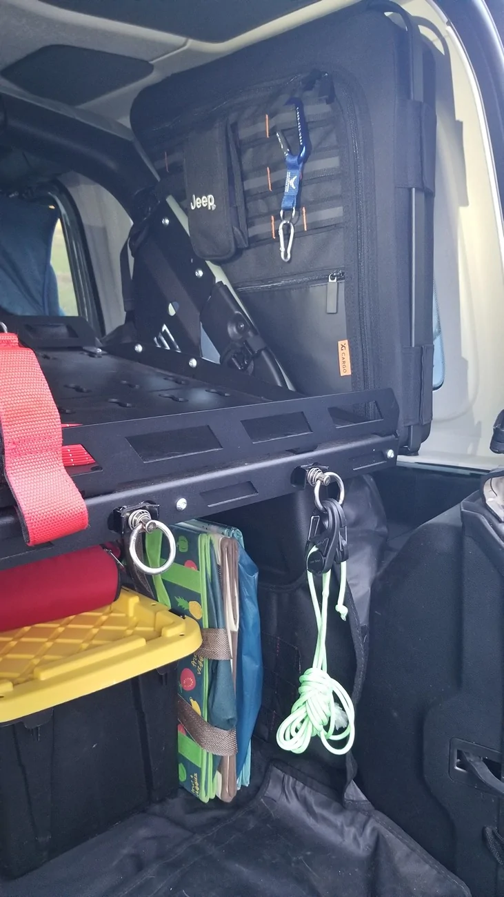 Jeep Wrangler JL Need input regarding rear storage shelf 20251227_160200