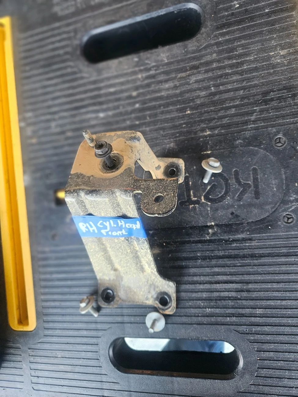Jeep Wrangler JL head gasket swap after P0301 code 1000170475