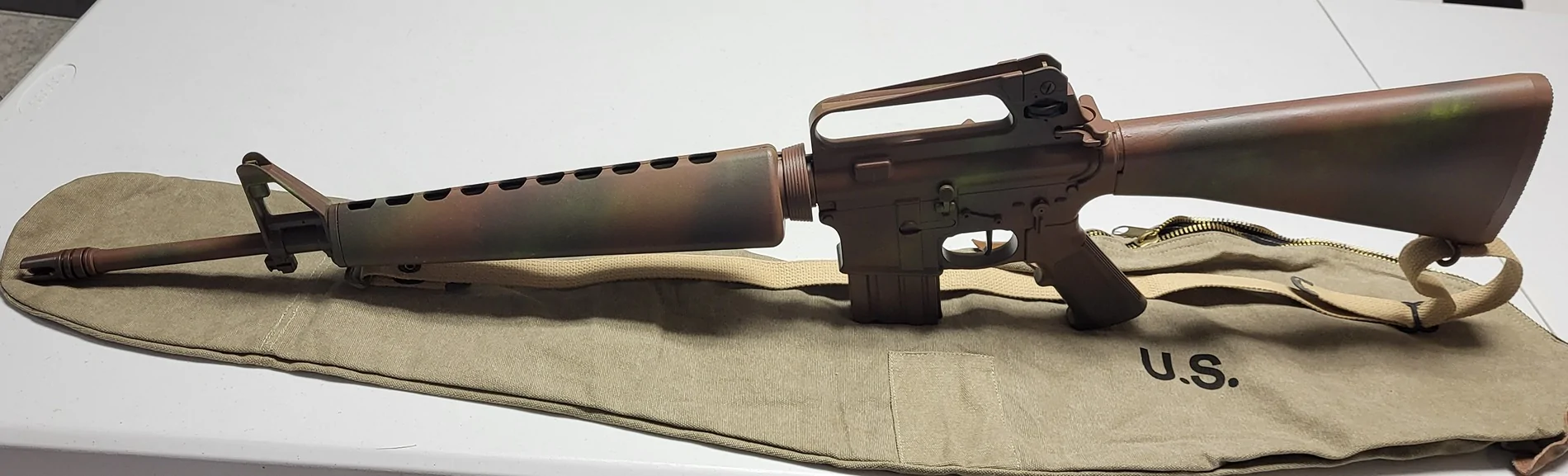Jeep Wrangler JL Firearm and knife collectors M16a2