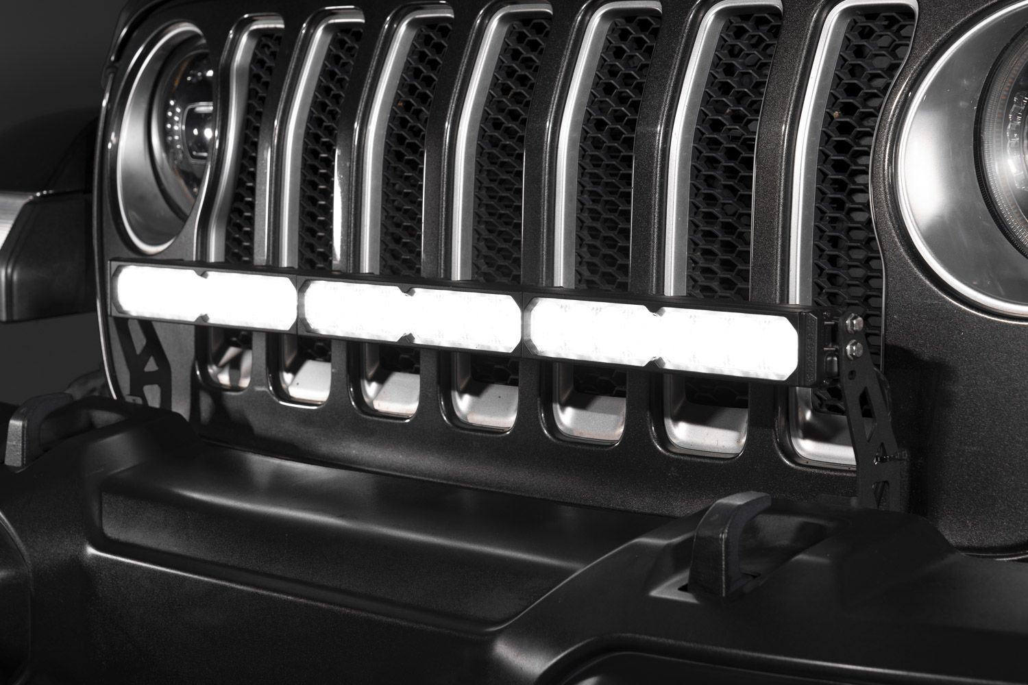 Jeep Wrangler JL 2018-2026 Jeep JL Wrangler Bumper LED Lightbar Kit | Diode Dynamics CPfj3Tk