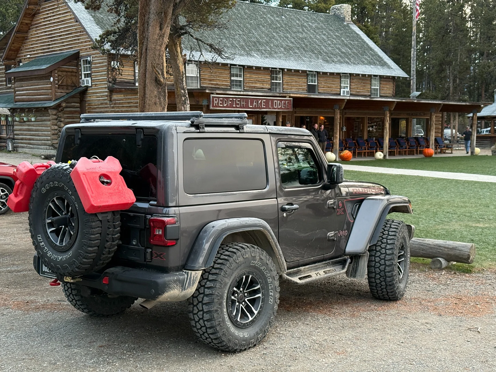 Jeep Wrangler JL All rotopax mount options IMG_8713