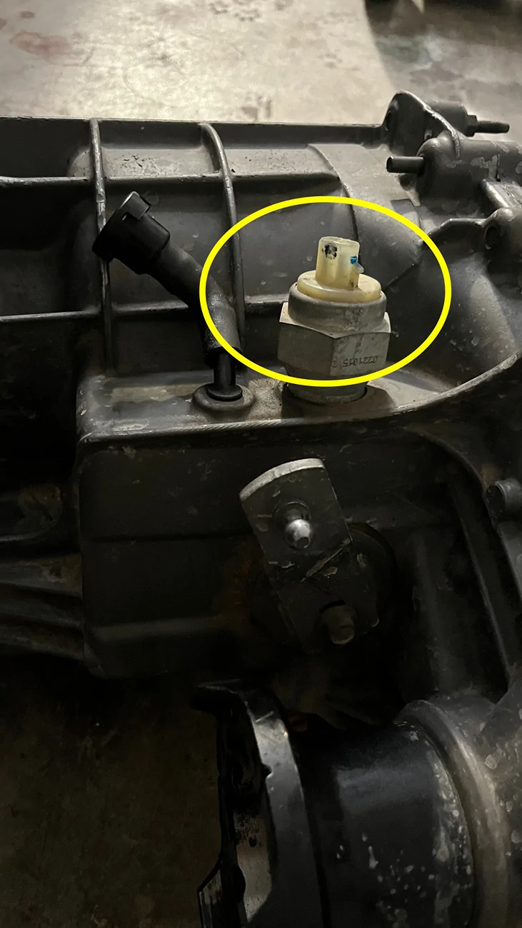 Jeep Wrangler JL T-Case Wrangler JL Electrical problem IMG_0890