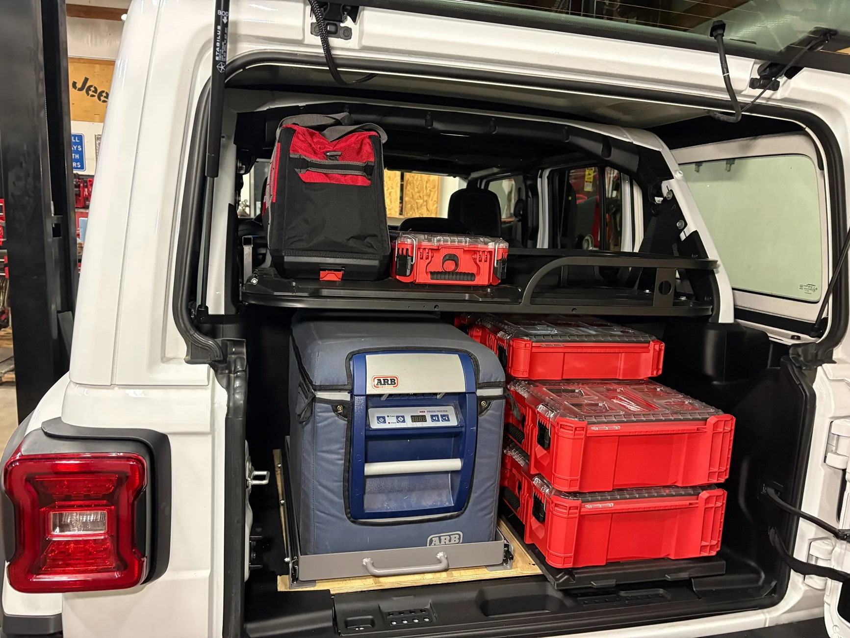 Jeep Wrangler JL Show us your Jeep's rear storage setups IMG_2160
