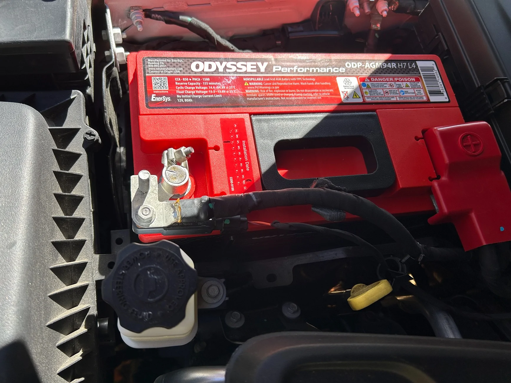 Jeep Wrangler JL AGM BATTERY CHARGING IMG_3783
