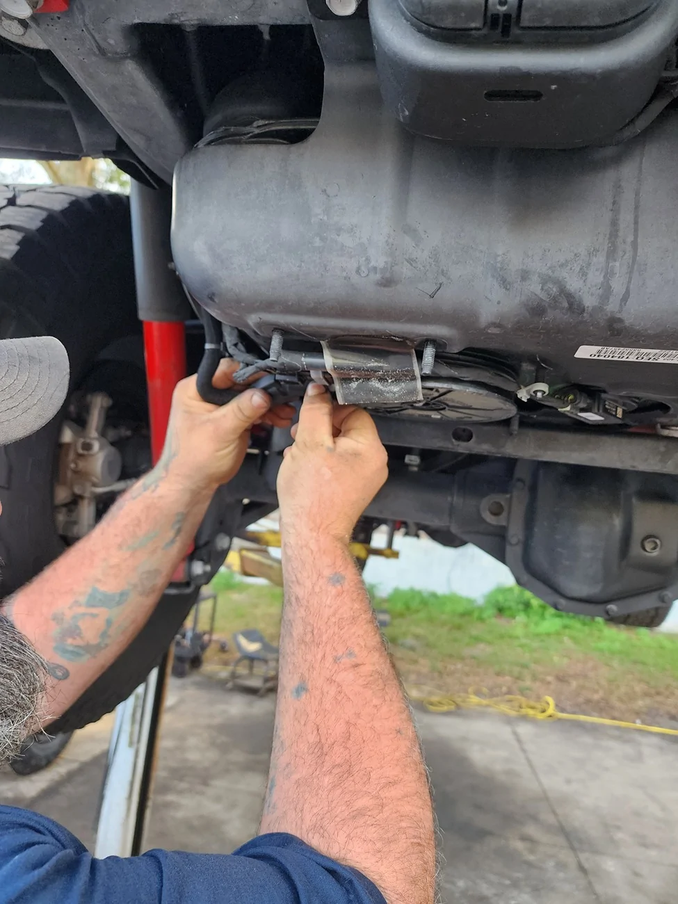 Jeep Wrangler JL 2022 JLURD > DEF Pump Replacement @ 53,000 miles > Images 👍 20260108_092834
