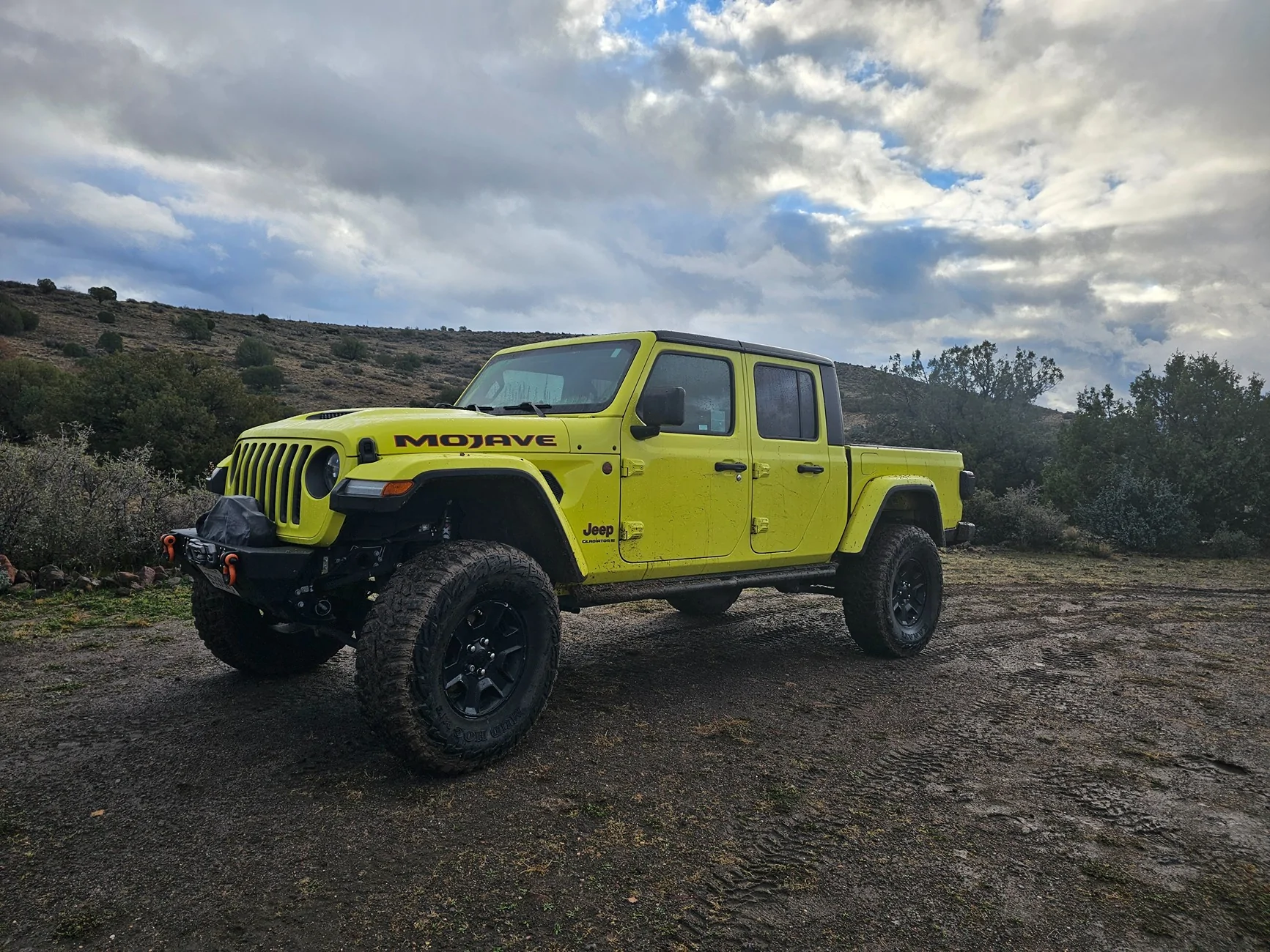 Jeep Wrangler JL TJ vs JL conversation. 20260102_084607