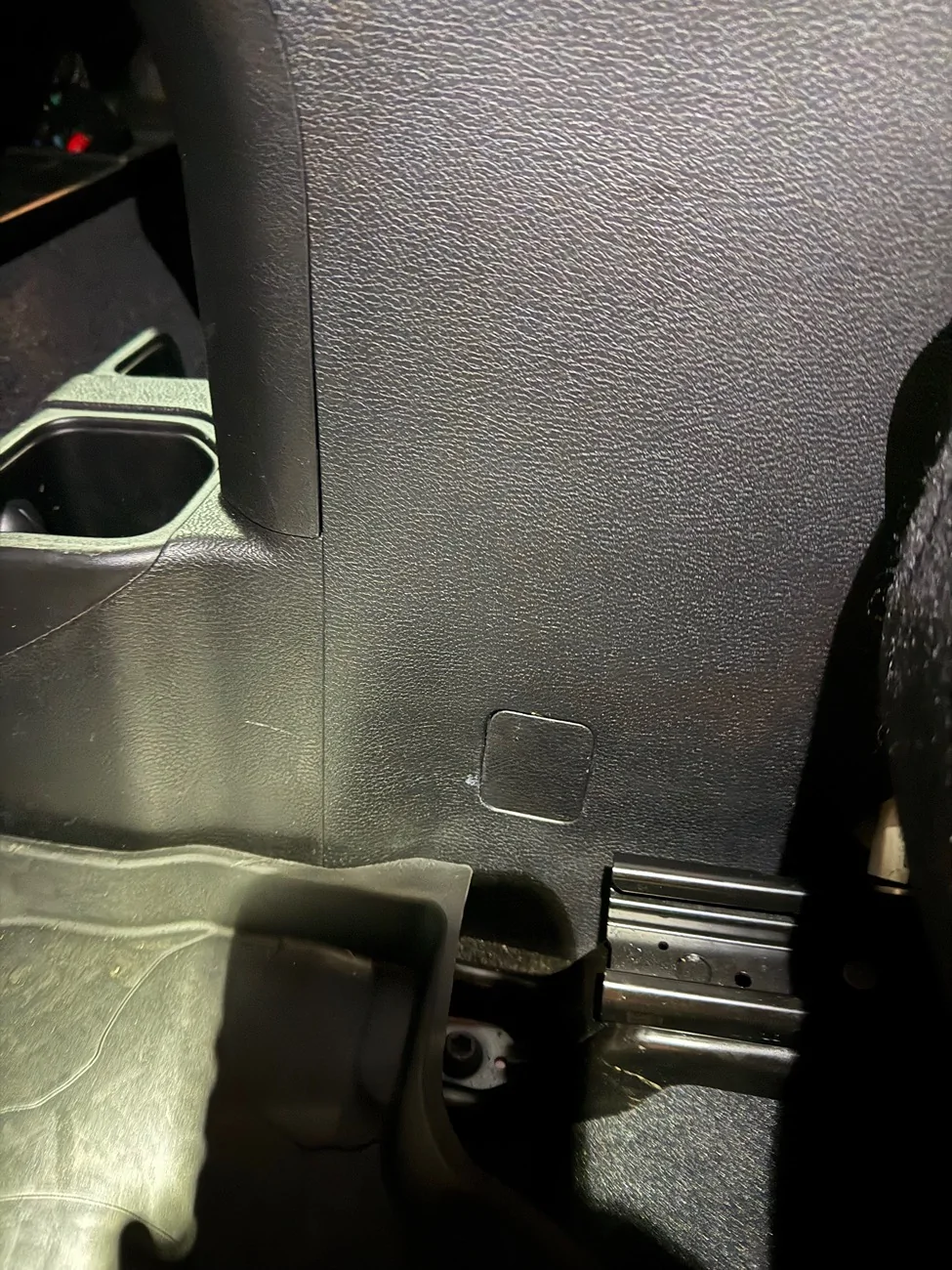Jeep Wrangler JL Shifter boot - shift linkage squeak IMG_2402