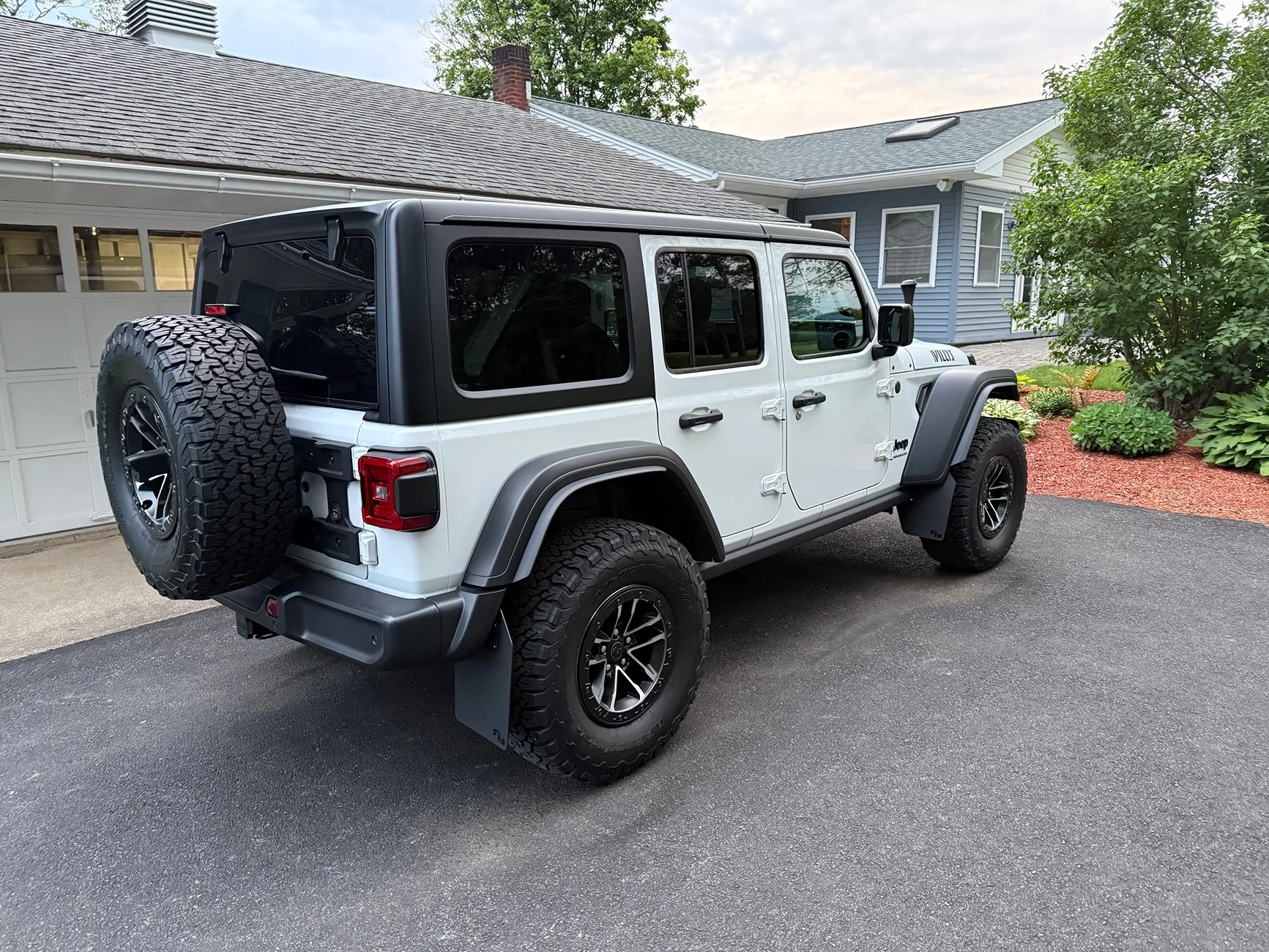 Jeep Wrangler JL Mud flap recommendation? IMG_1167