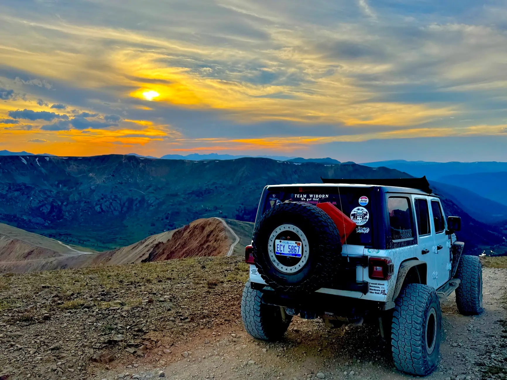 Jeep Wrangler JL Golden Sunshine and Shined Jeep Pics - Share Yours 1768918147654-q6