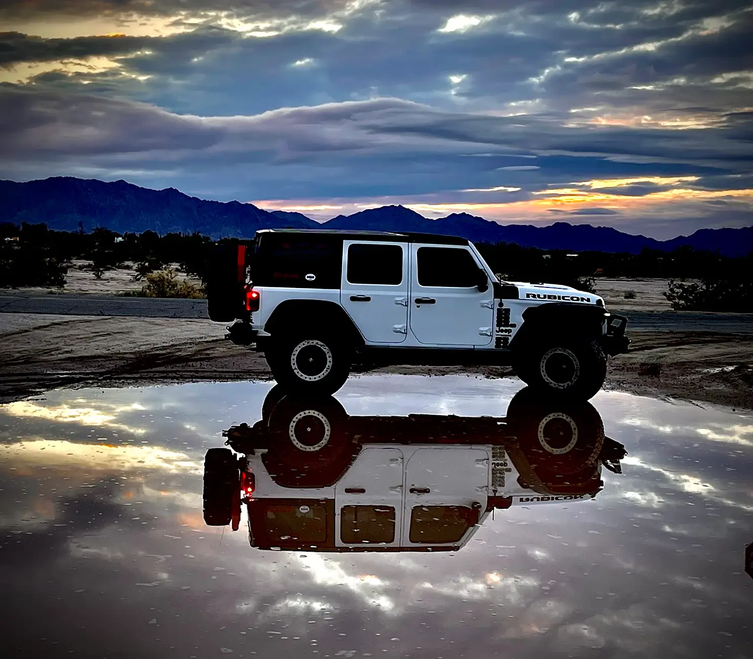 Jeep Wrangler JL Golden Sunshine and Shined Jeep Pics - Share Yours 1768918719044-qc