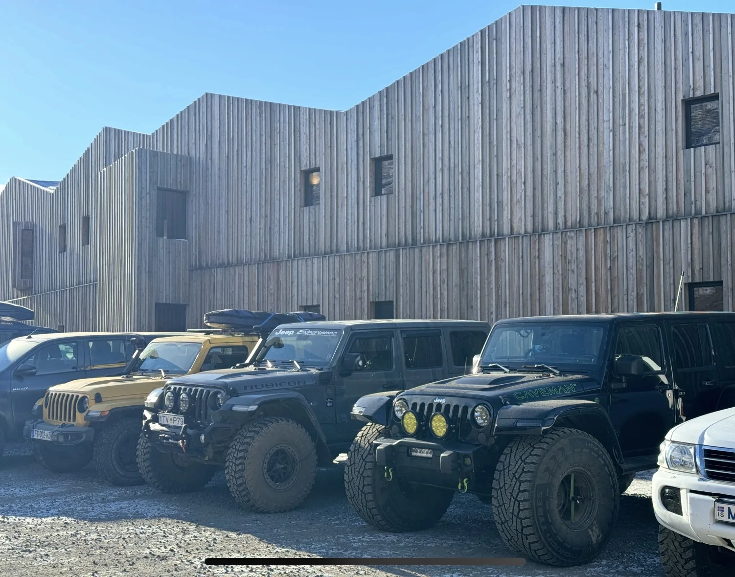 Jeep Wrangler JL Iceland in Winter With Hella JLU IMG_2315