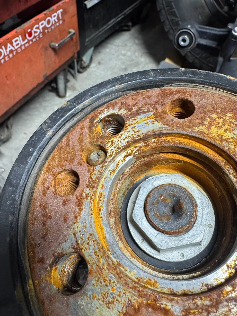 Jeep Wrangler JL Is this flange damaged? IMG_8273