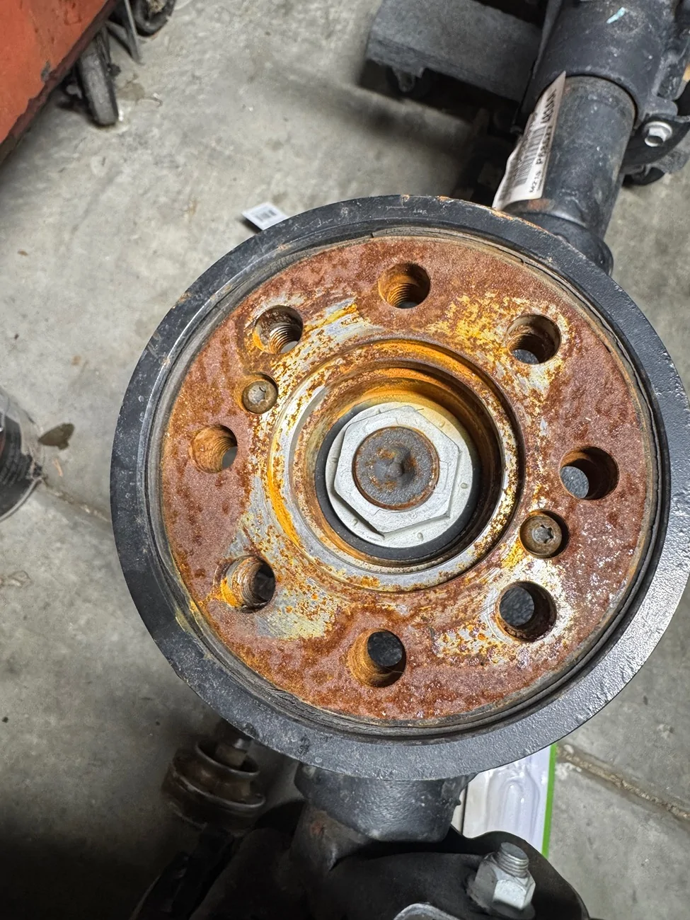 Jeep Wrangler JL Is this flange damaged? IMG_8272