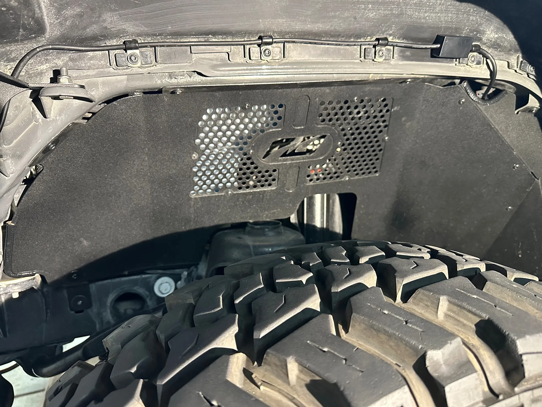 Jeep Wrangler JL Fender chop question IMG_0096