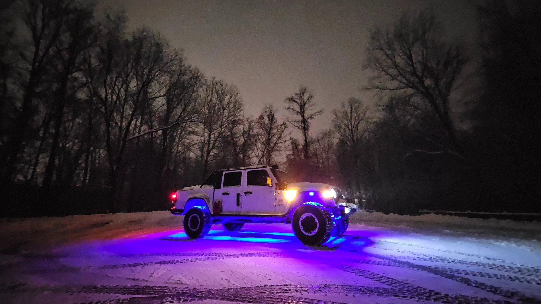 Jeep Wrangler JL Golden Sunshine and Shined Jeep Pics - Share Yours 20250106_174827